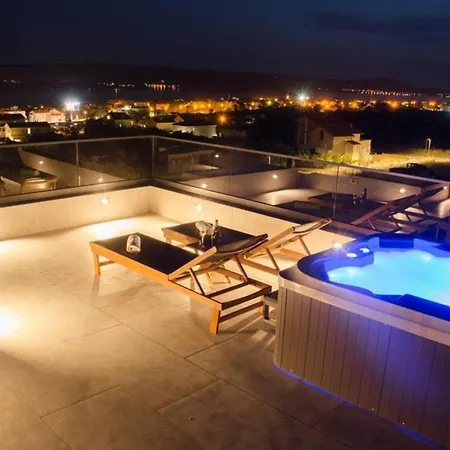 Garden By Interhome Apartment Sveti Filip i Jakov